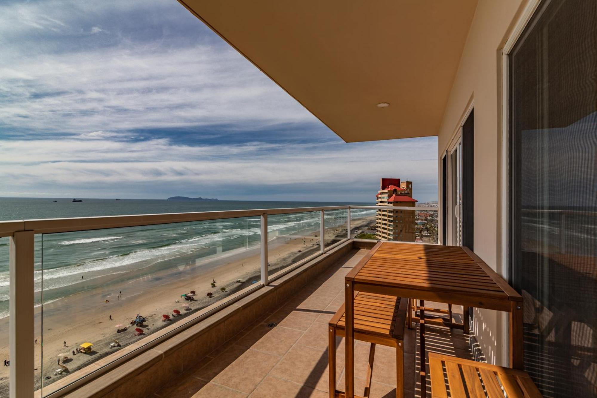Apartamento Rosarito Beach Luxury Beachfront Walk 2 Papas & Beer Exterior foto